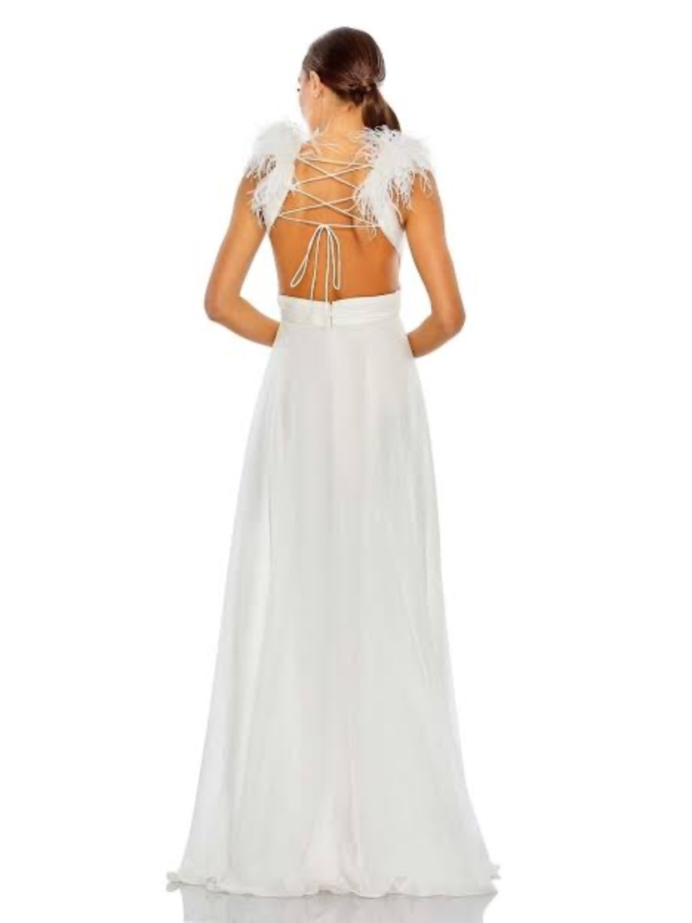 Mac Duggal 8